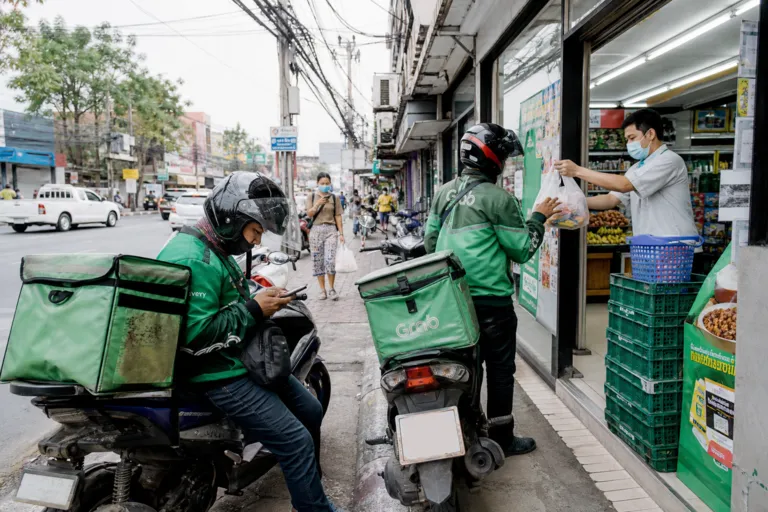 Quick Commerce Reshapes Thailand’s Urban Grocery Delivery: Fast, Fierce, and Digital